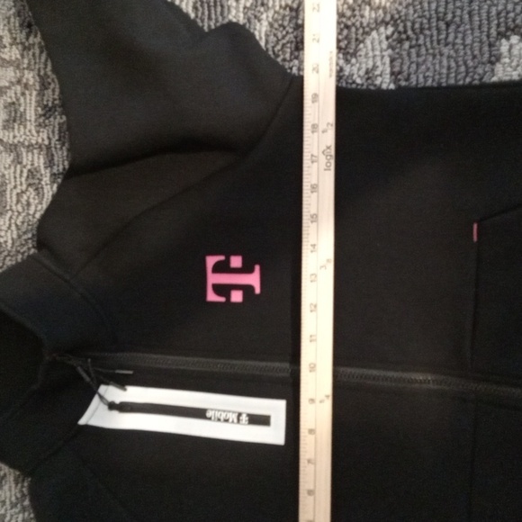 T-mobile Full Zip Employes Black Womens Jacket Long Sleeve Size Medium - Picture 8 of 10
